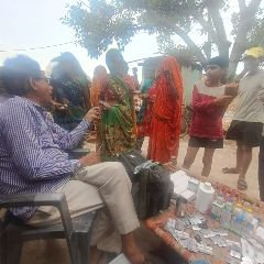 कानपुर देहात 16 सितंबर 2024 *यमुना खतरे के निशान से नीचे* *तेजी से घट रहा है यमुना का जलस्तर* *सिंगुर नदी का भी जल स्तर स्थिर हुआ*