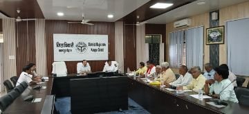 कानपुर देहात 18 सितंबर 2024 *जिलाधिकारी ने की मतदेय स्थलों के संभाजन के सम्बन्ध में राजनीतिक दलों के साथ बैठक* कानपुर देहात 18 सितंबर 2024 *जिलाधिकारी ने की मतदेय स्थलों के संभाजन के सम्बन्ध में राजनीतिक दलों के साथ बैठक*