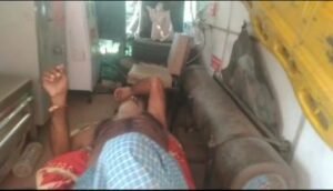 झांसी23सितंबर24*चिरगांव के एक गांव में अधेड़ व्यक्ति को सीने में गोली मारकर आरोपी फरारा संबंधित थाना पुलिस जांच में जुटी।