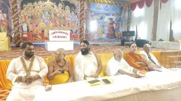 अयोध्या25सितम्बर24*स्वामी श्री भगवदाचार्य की ऐतिहासिक रामलीला 30 सितंबर 2024 से प्रारंभ होकर 14 अक्टूबर 2024 तक चलेगी