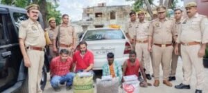 मथुरा26सितम्बर24*4 अभियुक्तगण को कुल 19 किलो 22 ग्राम अवैध मादक पदार्थ गांजा मय कार HYUNDAI Accent के साथ गिरफ्तार किया गया ।*