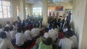 मथुरा26सितम्बर24*पण्डित दीनदयाल उपाध्याय राजकीय मॉडल इंटर कॉलेज में अभियान के तहत महिलाओं व बालिकाओं को जागरूक किया जा रहा है ।*