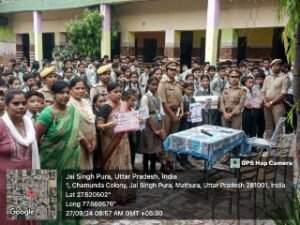 मथुरा27सितंबर24*ऑपरेशन जागृति, नारी सुरक्षा* अभियान के तहत महिलाओं व बालिकाओं को जागरूक किया