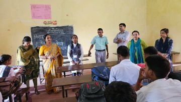 वाराणसी28सितम्बर24*वाद विवाद प्रतियोगिता का आयोजन