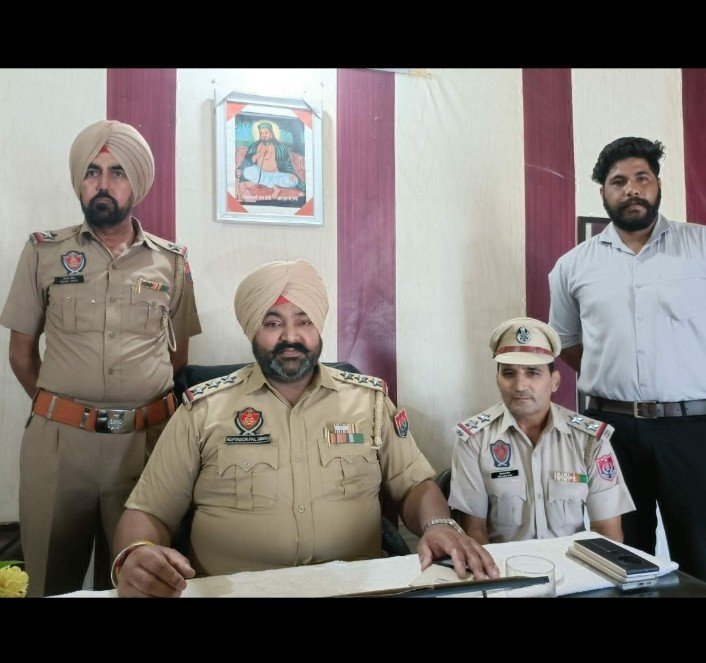 पंजाब 21 अक्टूबर 2024* सीआईए स्टाफ पुलिस ने महिला को 40 ग्राम हैरोईन सहित गिरफ्तार किया, पुलिस रिमांड पर