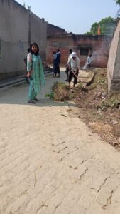 रायबरेली 15 अक्टूबर 24*वीडियो वर्षा सिंह ने ज्योना गांव में परखी संचारी रोग अभियान की हकीकत
