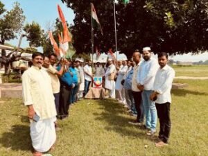 कौशाम्बी2अक्टूबर24*गांधी शास्त्री को माल्यार्पण कर कांग्रेस ने निकाली प्रभात फेरी*