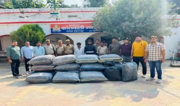 सहारनपुर4अक्टूबर24*थाना गंगौह पुलिस व एंटी नार्कोटिक्स टाक्स फोर्स टीम की नशा तस्करी करने वालों पर जबरदस्त कार्रवाई*