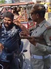 मथुरा5.10.2024*सडक सुरक्षा पखवाडा'' अभियान के अंतर्गत जनपद मथुरा में यातायात नियमों के संबंध में आमजनमानस को जागरूक किया गया