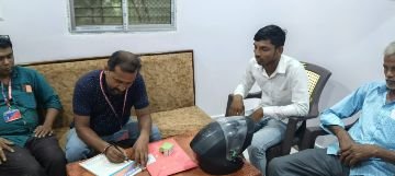 भागलपुर9अक्टूबर24*मानवाधिकार संगठन के प्रदेश कार्यालय में फरियादियों का आना हुआ शुरू* भागलपुर9अक्टूबर24*मानवाधिकार संगठन के प्रदेश कार्यालय में फरियादियों का आना हुआ शुरू*