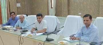 कौशाम्बी9अक्टूबर24*खाद्यान्न के उठान वितरण तथा न्यूनतम समर्थन मूल्य योजना के अन्तर्गत धान खरीद की तैयारी के संबंध में बैठक*