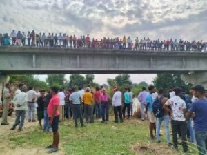 औरैया13अक्टूबर24*ब्रेकिंग न्यूज़औरैयहबन सामग्री विसर्जन के लिए गए दो चचेरे भाई नदी में डूबे