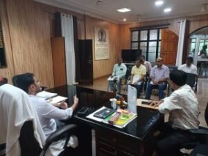 कौशाम्बी14अक्टूबर24*स्वास्थ्य विभाग की बैठक कर डीएम ने दिये आवश्यक दिशा-निर्देश*