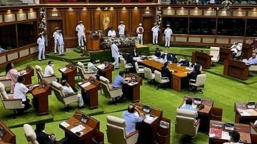 गोवा15अक्टूबर24*विधानसभा अध्यक्ष ने ठुकराई BJP में शामिल आठ विधायकों को अयोग्य घोषित करने की मांग, कांग्रेस की थी याचिका।