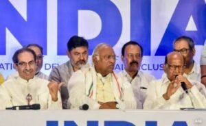 महाराष्ट्र15अक्टूबर24*महायुति में सीटों का बंटवारा फाइनल! जानिए BJP-शिवसेना-NCP कौन कितनी सीटों पर लड़ेगा महाराष्ट्र15अक्टूबर24*महायुति में सीटों का बंटवारा फाइनल! जानिए BJP-शिवसेना-NCP कौन कितनी सीटों पर लड़ेगा