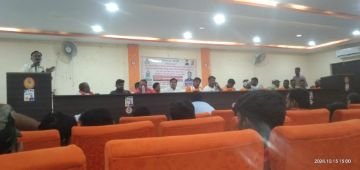 मीरजापुर15/10/2024*सिटी क्लब में फ्रि वाई फाई का उदघाटन किया गया |