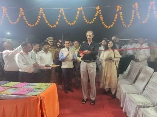 बाराबंकी19अक्टूबर24*जनपद न्यायाधीश ने देवा मेला में विधिक साक्षरता एवं जागरूकता शिविर का किया शुभारम्