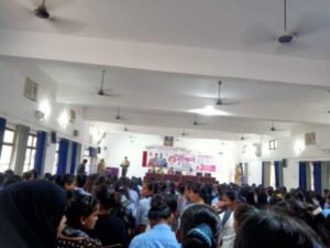 अयोध्या22अक्टूबर24*कैम्प लगाकर महिलाओं बालिकाओं व पुरुषों को जागरूक किया गया।