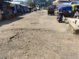 अनूपपुर23अक्टूबर24*अमरकंटक का बैतरणी बस स्टैंड बदहाली, अव्यवस्था का शिकार