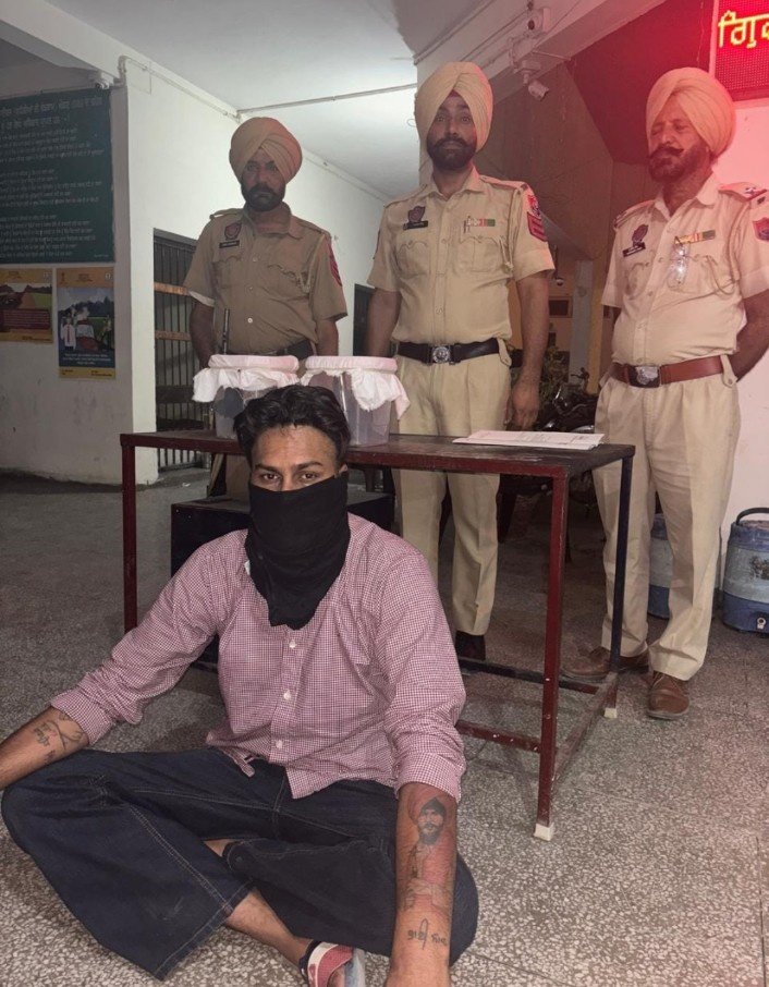 पंजाब 08 नवम्बर 2024* दो पिस्टल व जिंदा कारतूस सहित आरोपी गुरजीत सिंह उर्फ जीता तीन दिन के पुलिस रिमांड पर और