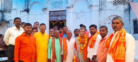 अयोध्या02नवम्बर24*अखिल भारतीय पंचायती श्री राम जानकी माझी माझवार सेवा ट्रस्ट मंदिर में अन्न कूट का हुआ भव्य आयोजन