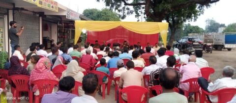 लखनऊ07नवम्बर24*सहायक पुलिस आयुक्त रजनीश वर्मा ने मोहनलालगंज के कनकहा में लगाया जन चौपाल* लखनऊ07नवम्बर24*सहायक पुलिस आयुक्त रजनीश वर्मा ने मोहनलालगंज के कनकहा में लगाया जन चौपाल*