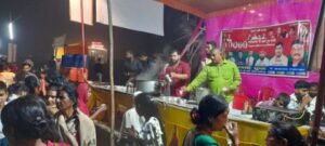 अयोध्या12नवम्बर24*मुलायम युथ ब्रिगेड द्वारा परिक्रमा में निःशुल्क चाय शिविर का हुआ आयोजन।