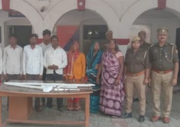 बाराबंकी15.11.2024*07 अभियुक्तों को गिरफ्तार कर 01 बाल अपचारी को संरक्षण में लेकर विधिक कार्यवाही की गयी बाराबंकी15.11.2024*07 अभियुक्तों को गिरफ्तार कर 01 बाल अपचारी को संरक्षण में लेकर विधिक कार्यवाही की गयी