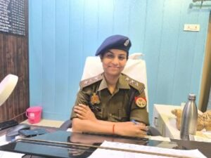 मथुरा18नवम्बर24*बे​टियां बनी सर का ताज,अच्छी शिक्षा की नींव को मेहनत के पसीने से सींचकर बनाई खुद की पहचान