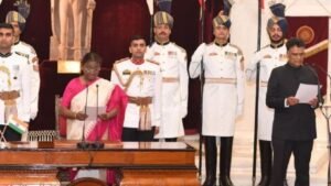 दिल्ली22नवम्बर24*आईएएस संजय मूर्ति ने सीएजी का पदभार संभाला, राष्ट्रपति ने दिलाई शपथ*