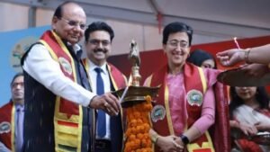 नई दिल्ली22नवम्बर24*LG सक्सेना ने की दिल्ली सीएम की जमकर तारीफ, बोले- केजरीवाल से हजार गुना बेहतर हैं आतिशी*