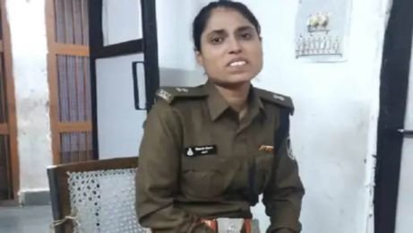 भोपाल24नवम्बर24*भोपाल में वर्दी में घूम रही थी नकली एएसपी, असली पुलिस से सामना होने पर खुली पोल*