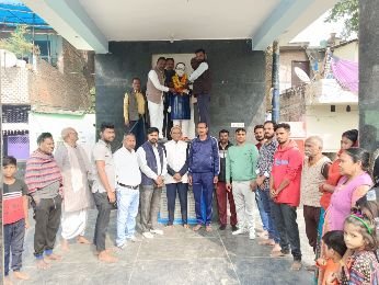 कानपुर नगर26नवम्बर24*संविधान दिवस पर एक विचार गोष्ठी का आयोजन किया गया। कानपुर नगर26नवम्बर24*संविधान दिवस पर एक विचार गोष्ठी का आयोजन किया गया।