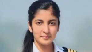 मुम्बई28नवम्बर24*CM से सम्मानित गोरखपुर की पहली महिला पायलट ने किया सुसाइड