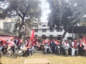 मथुरा30नवम्बर24*रेलवे में यूनियनों के मान्यता चुनाव में मेंस यूनियन का शक्ति प्रदर्शन।