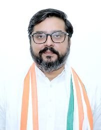 बाराबंकी30नवम्बर24*हैदरगढ़ रेलवे स्टेशन पर लम्बी दूरी की गाड़ियों का हो ठहराव : तनुज