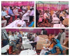 अनूपपुर 07 नवंबर 24*शासन की जनकल्याणकारी योजनाओं का लाभ पात्रताधारियो को दिला कर योजना पर कार्य करें अधिकारी- कलेक्टर हर्षल पंचोली