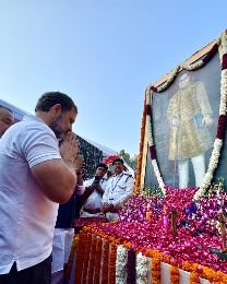 नई दिल्ली06दिसम्बर24*बाबासाहेब डॉ भीमराव अंबेडकर जी के महापरिनिर्वाण दिवस पर राहुल गांधी ने उन्हें विनम्र श्रद्धांजलि।