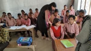 बाराबंकी06दिसम्बर24*85 विद्यालयों के निरीक्षण में 29 शिक्षक अनुपस्थित, होगी कार्यवाही