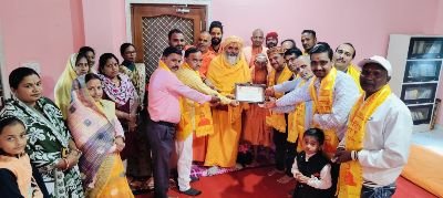 अनूपपुर08दिसम्बर24*सरस्वती शिशु मंदिर को अमरकंटक संत मंडल ने किया सम्मानित ।