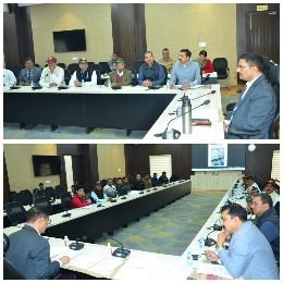 कानपुर नगर09दिसम्बर24*डीएम की अध्यक्षता में सरसैया घाट स्थित नवीन सभागार में जिला सैनिक बन्धु की बैठक सम्पन्न हुई।