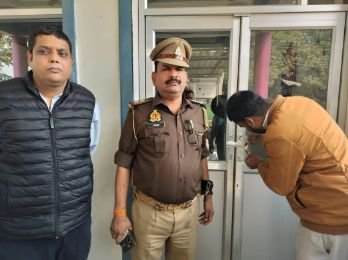 कौशाम्बी09दिसम्बर24*इलाज में लापरवाही के चलते दो मौत के बाद अस्पताल को किया गया सीज*