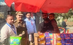 बाराबंकी10दिसम्बर24*सार्वजनिक जगह पर उपयोग कर रहे तंबाकू पदार्थ, वसूला गया जुर्माना