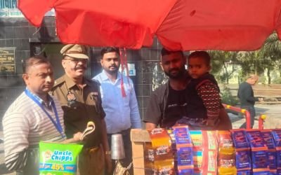 बाराबंकी10दिसम्बर24*सार्वजनिक जगह पर उपयोग कर रहे तंबाकू पदार्थ, वसूला गया जुर्माना