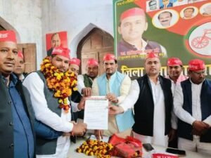 अयोध्या14दिसम्बर24*मुलायम सिंह युथ ब्रिगेड के नए जिला उपाध्यक्ष नीरज यादव का हुआ जोरदार स्वागत