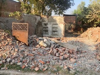 लखनऊ14दिसम्बर24*जर्जर मकान पिलर के गिरने से राजगीर मिस्त्री की मौत,