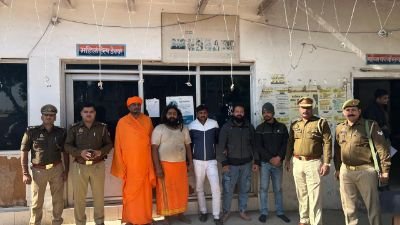 मथुरा 14 दिसंबर 2024* वृन्दावन मथुरा रोड पीएमवी कालेज के पास विधिविरुद्ध जाम करने वाले 05 नफर अभियुक्त व 01अभियुक्ता को किया गिरफ्तार*