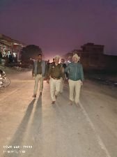 कौशाम्बी15दिसम्बर24*एसओ महेवाघाट ने चौकी इंचार्ज के साथ पैदल गस्त कर सुरक्षा व्यवस्था का लिया जायजा*