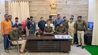 पूर्णिया19दिसम्बर24*आपराधिक गतिविधि पर रोक लगाने एवं विधि-व्यवस्था संधारण के दृष्टिकोण से सोशल मिडिया पर सतत निगरानी