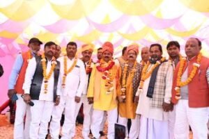 अयोध्या22दिसम्बर24*निषाद पंचायती मंदिर भरत कुंड पर आयोजित निषाद जयंती पर स्वागत समारोह आयोजित किया गया